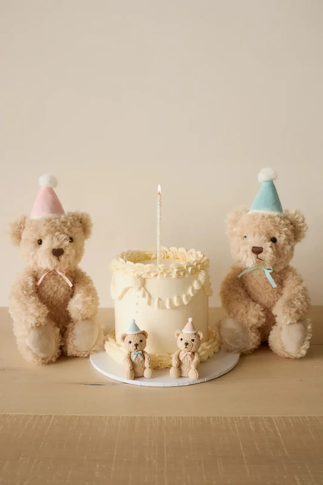 Jamie Kay | Arthur the Birthday Bear (various)