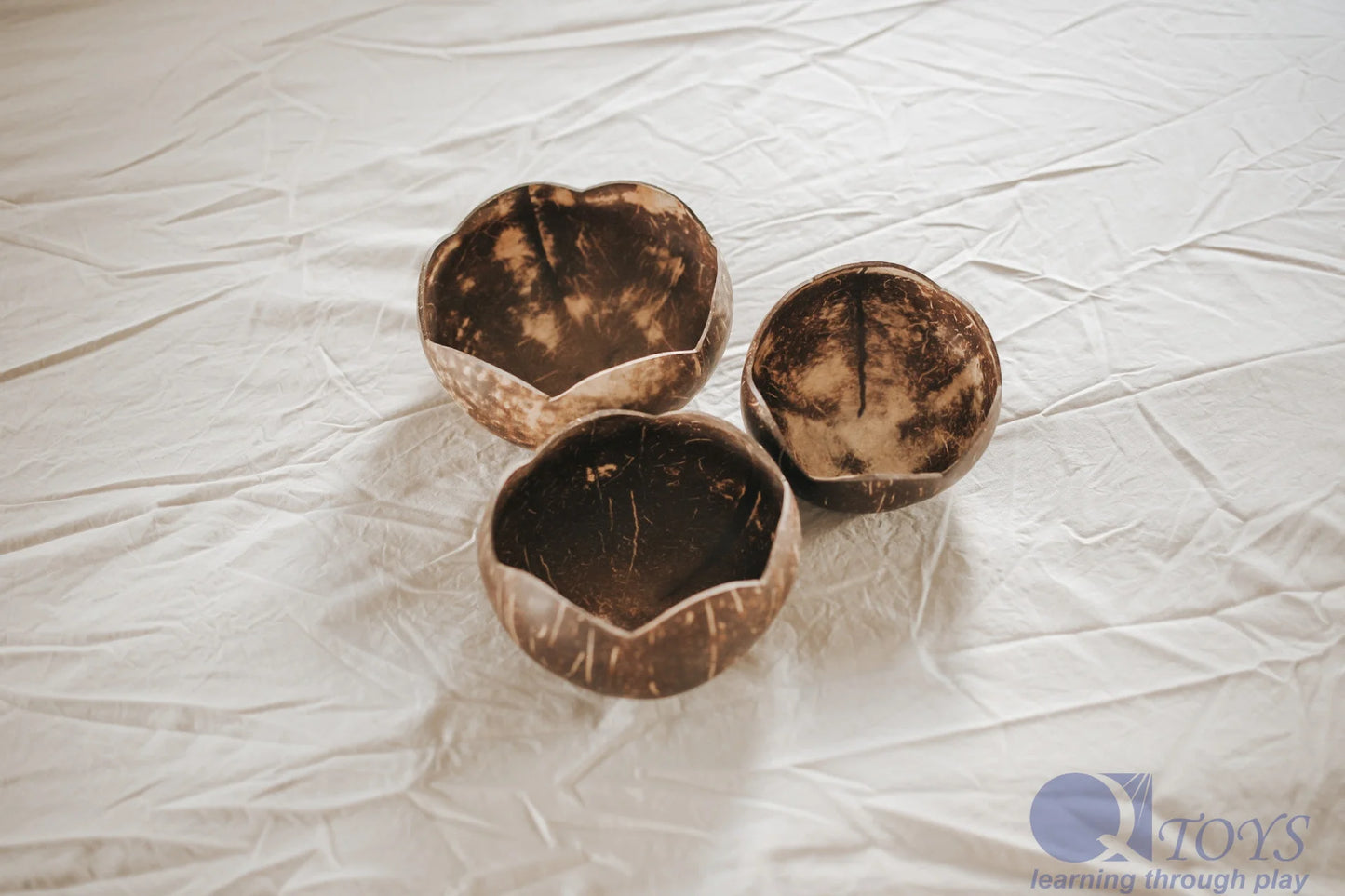 Qtoys | Coco Flower Bowl (various)