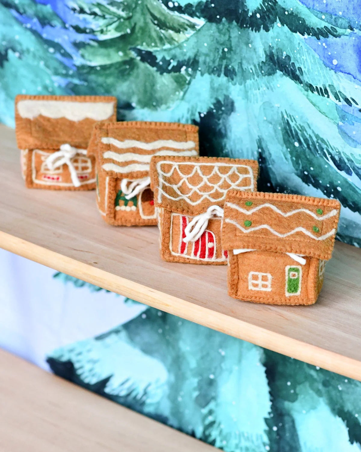 Tara Treasures | Felt Gingerbread House - Green Windows