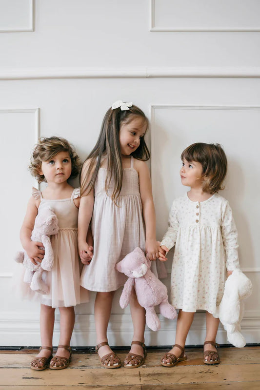 Jamie Kay | Penelope the Bunny (various)