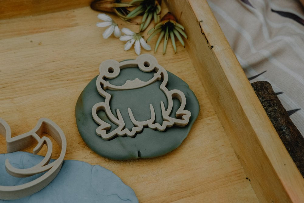 Kinfolk Pantry | Eco Cutter Set - Pond Life