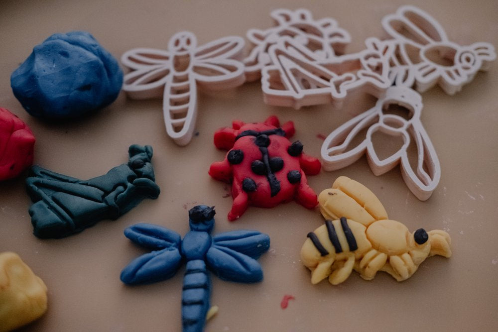 Kinfolk Pantry | Eco Cutter Set - Insect