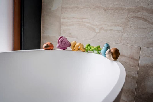 Tikiri | Rattle & Bath Toy - Garden