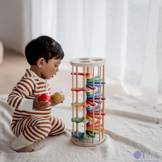 Qtoys | Pound-A-Ball Tower