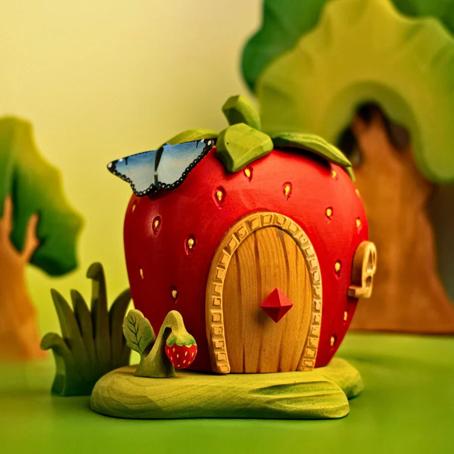 Bumbu | Strawberry House