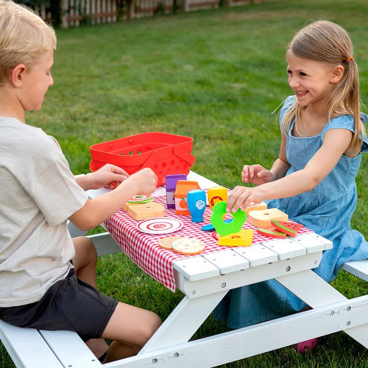 Fat Brain Toys | Pretendables - Picnic Basket Set