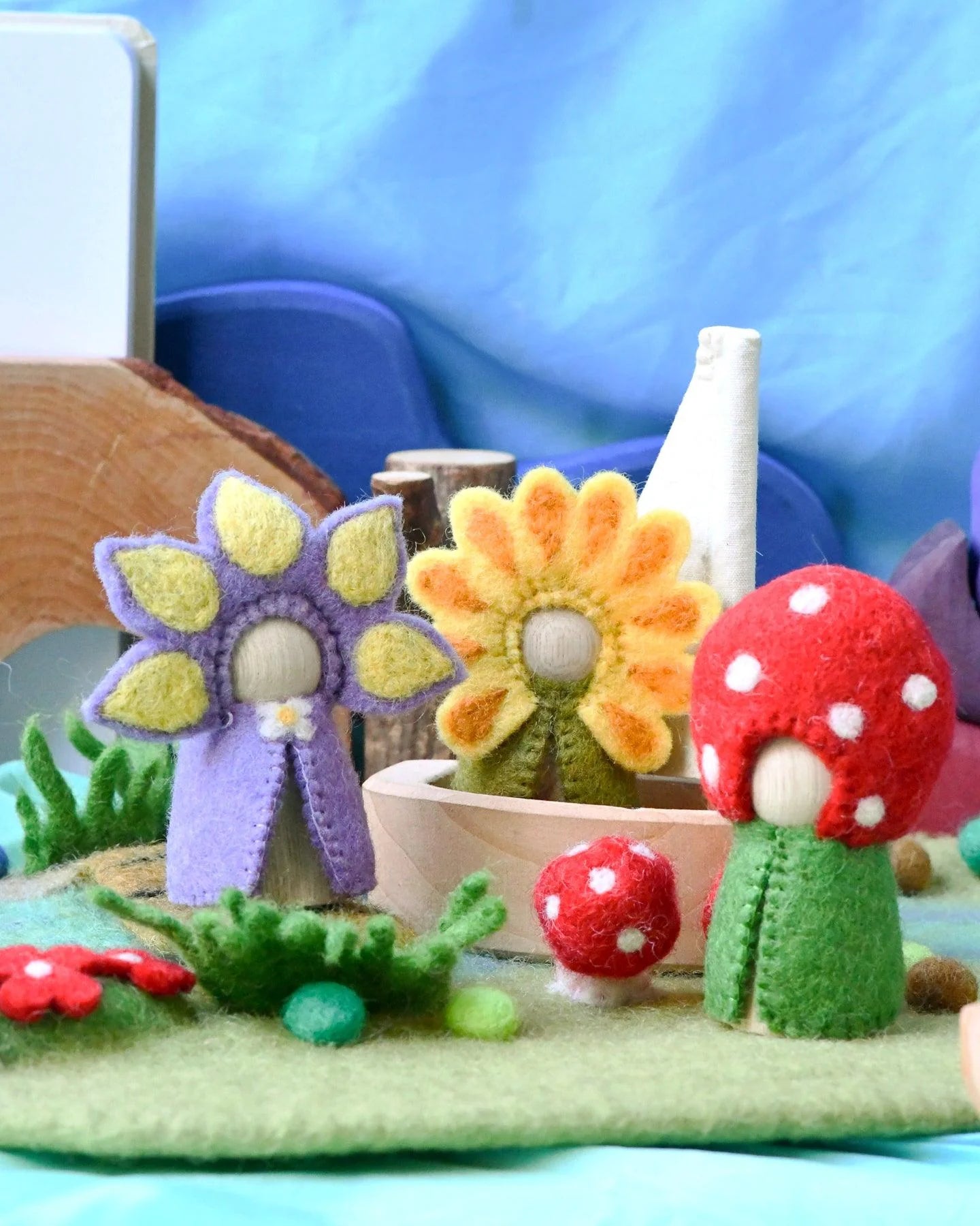 Tara Treasures | Peg Dolls (various)