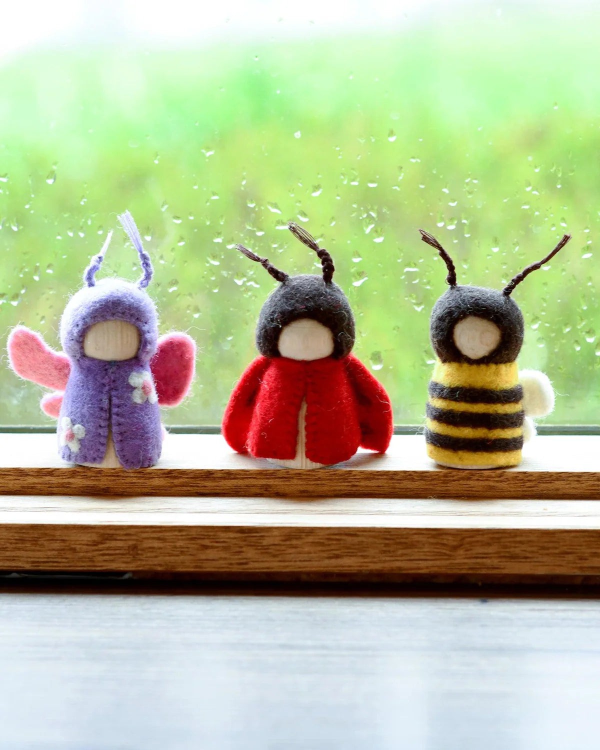 Tara Treasures | Peg Dolls (various)