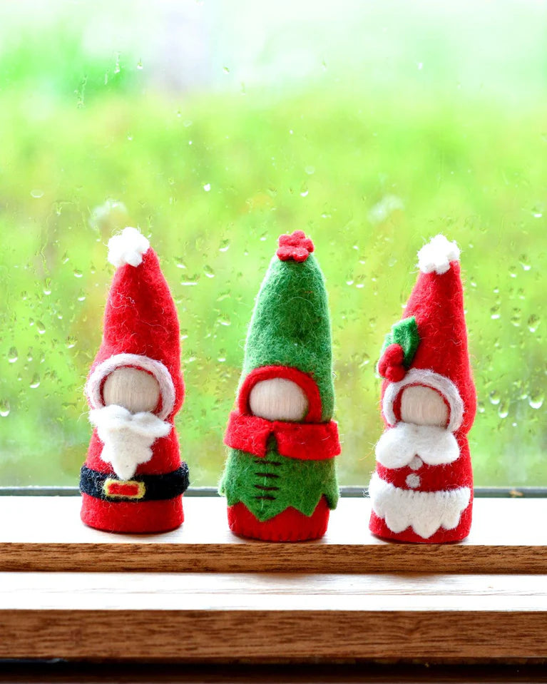 Tara Treasures | Peg Dolls (various)