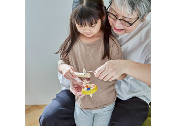 Plan Toys | Ballet Spinning Top