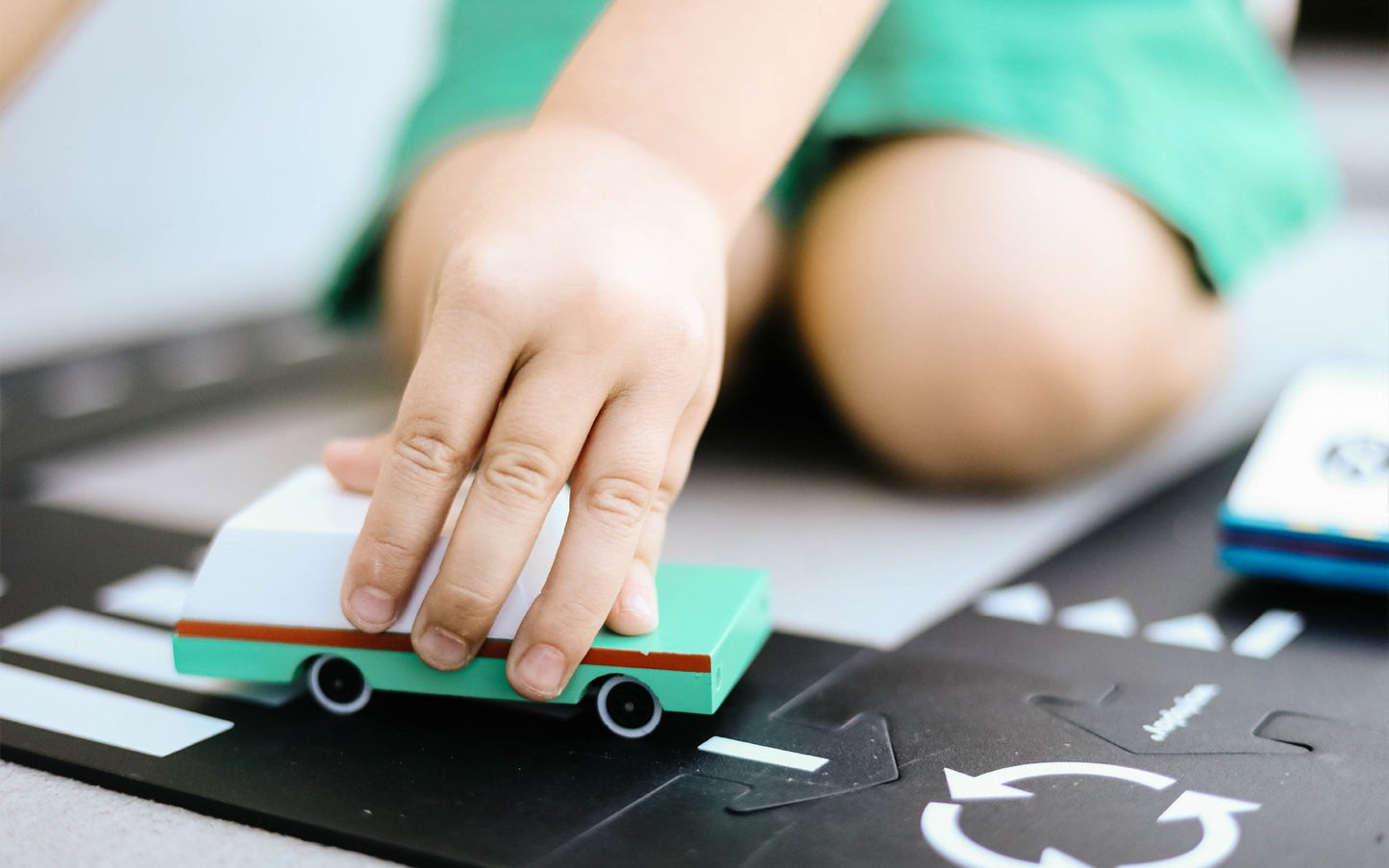 Candylab | Teal Wagon