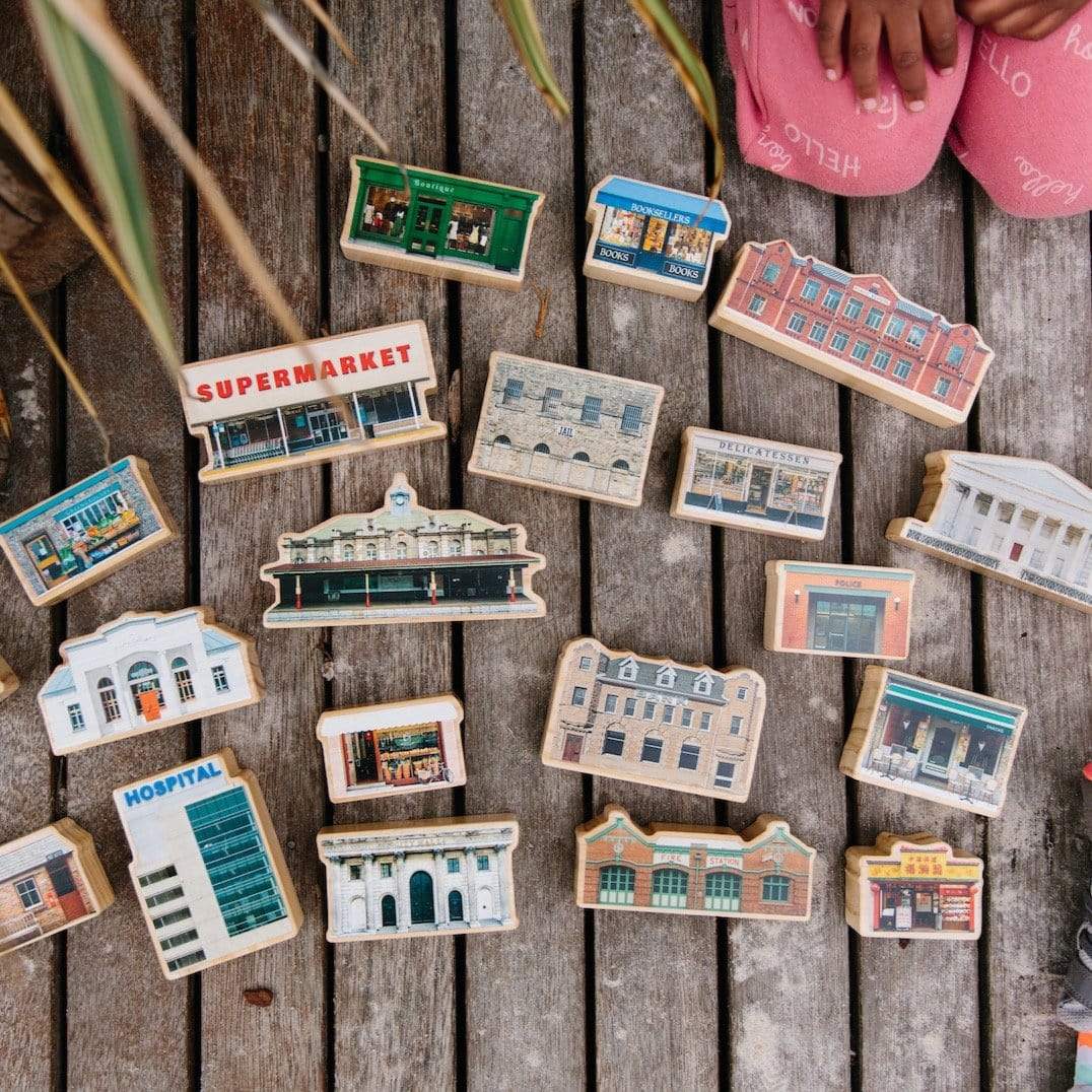 The Freckled Frog | My Little Town