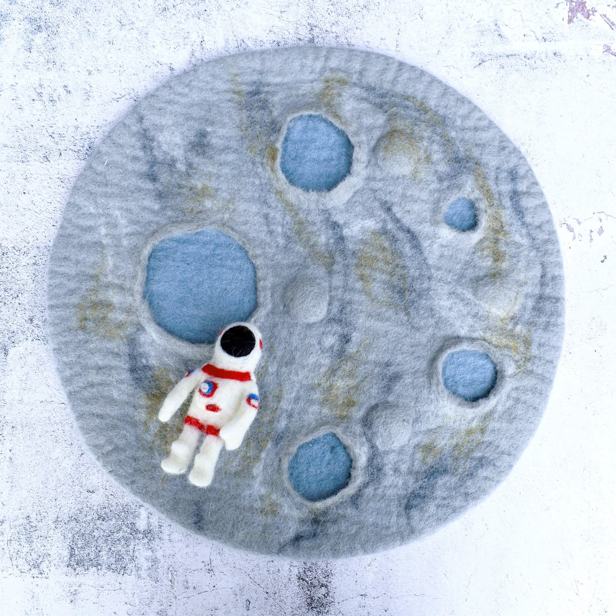Tara Treasures | Playscape - Moon Crater with Astronaut