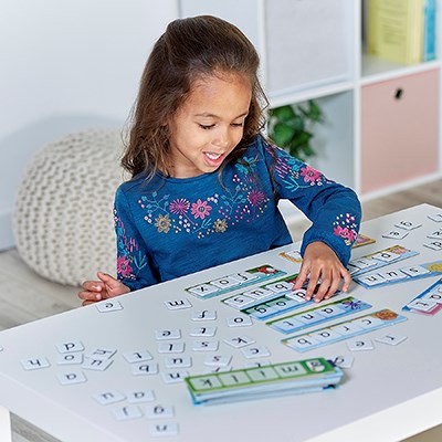 Orchard Toys | Match and Spell
