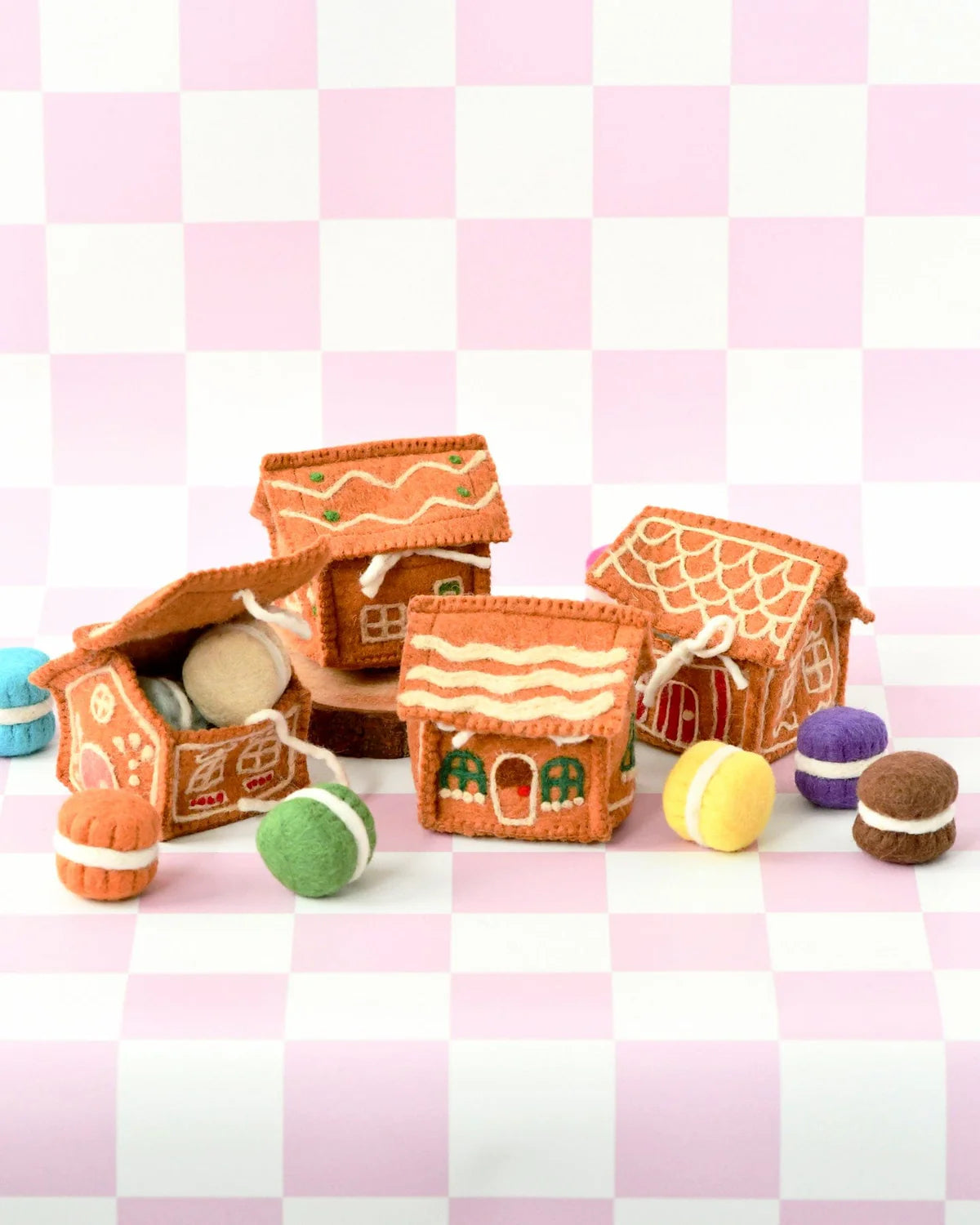 Tara Treasures | Felt Gingerbread House - Green Windows