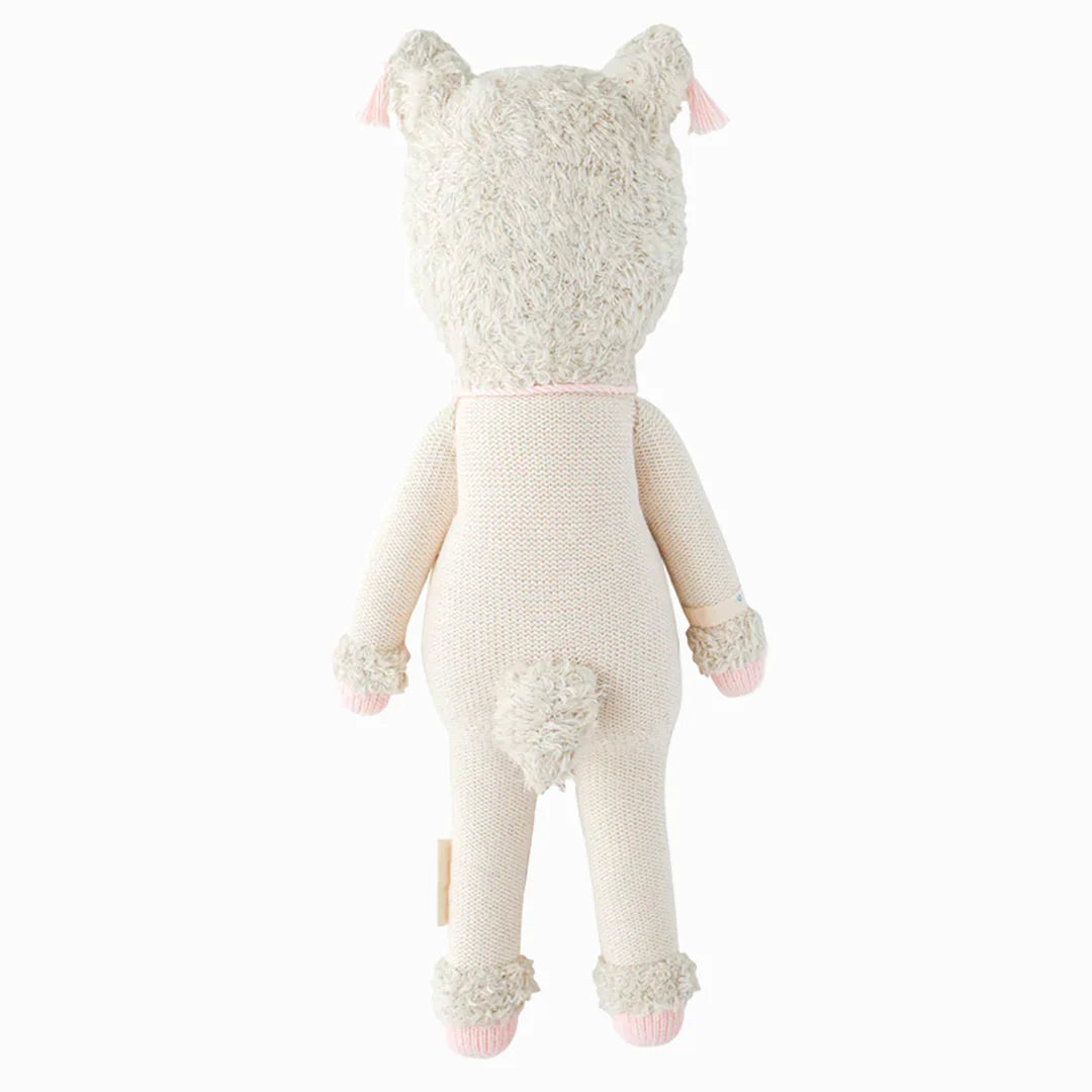 cuddle + kind | Lola the Llama