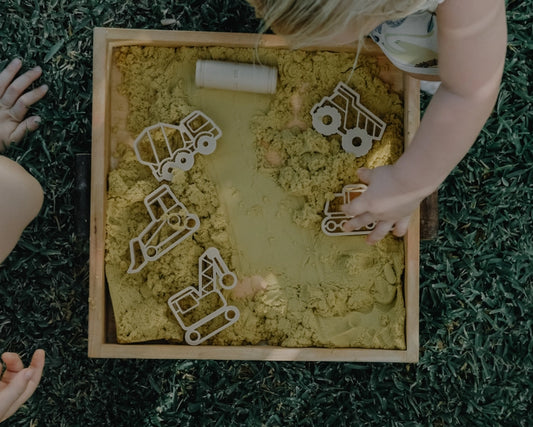 Kinfolk Pantry | Eco Cutter Set - Construction