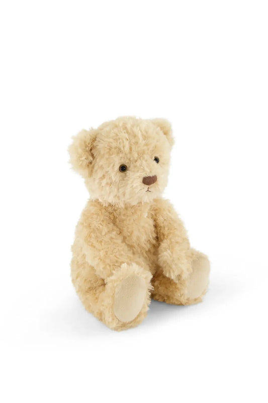 Jamie Kay | Arthur the Bear