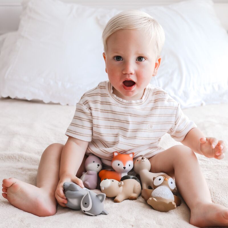 Tikiri | Natural Rubber Rattle and Bath Toy (Owl)