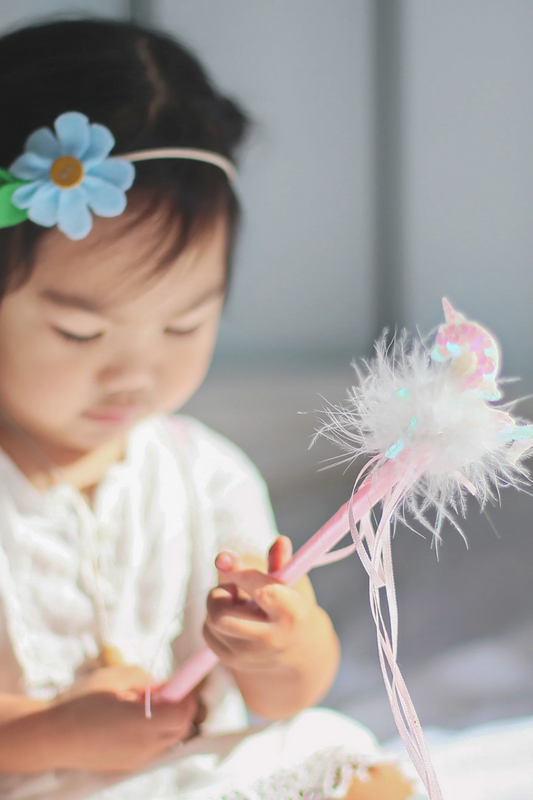 Great Pretenders | Unicorn Sequins Wand
