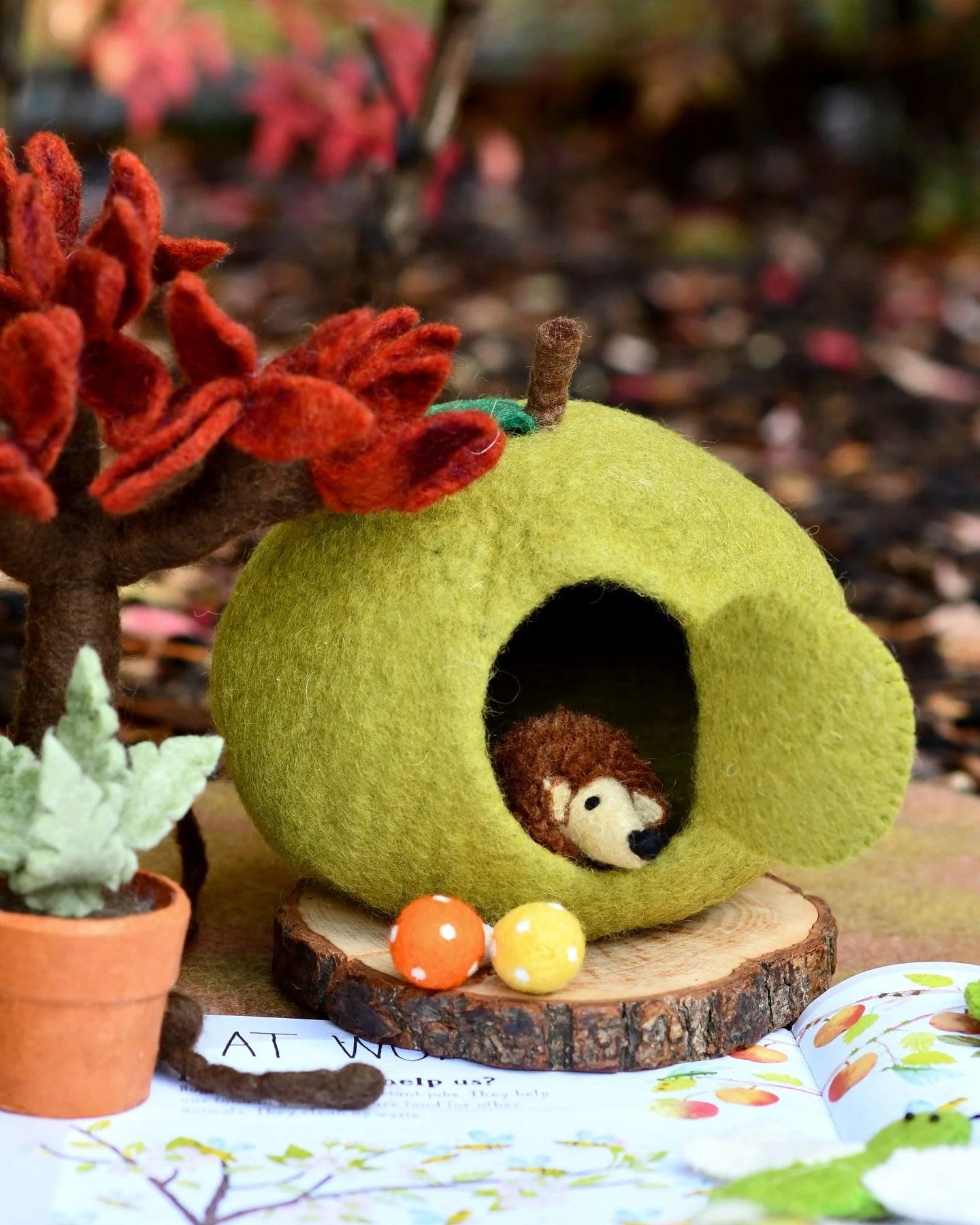 Tara Treasures | Felt Apple House with Hedgehog Toy