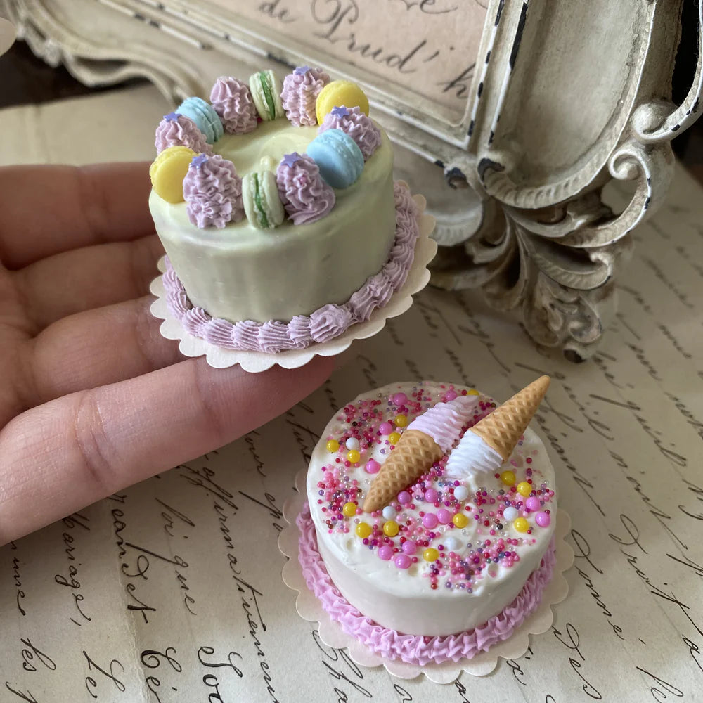 Ratatouille Miniatures | Macaron Cake