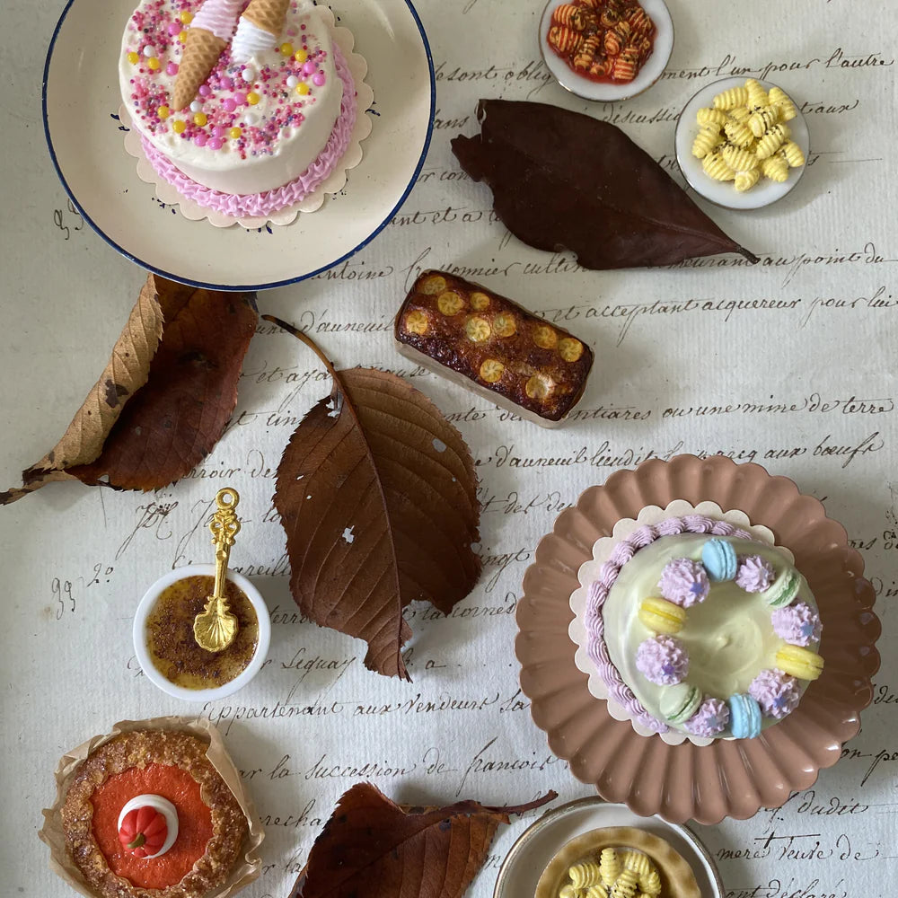 Ratatouille Miniatures | Macaron Cake