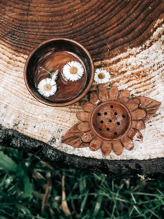 Wild Mountain Child | Daisy Strainer