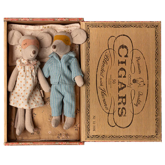 Maileg | Mum And Dad Mice in Cigarbox