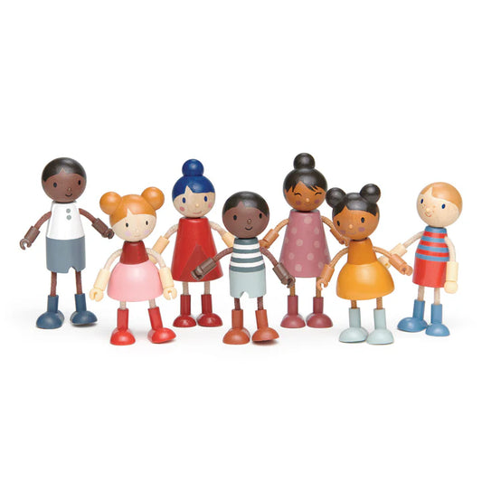 Tender Leaf | Wooden Doll Family (various)