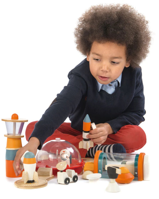 Tender Leaf | Life on Mars Set