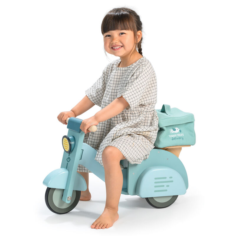 Tender Leaf | Delivery Scooter