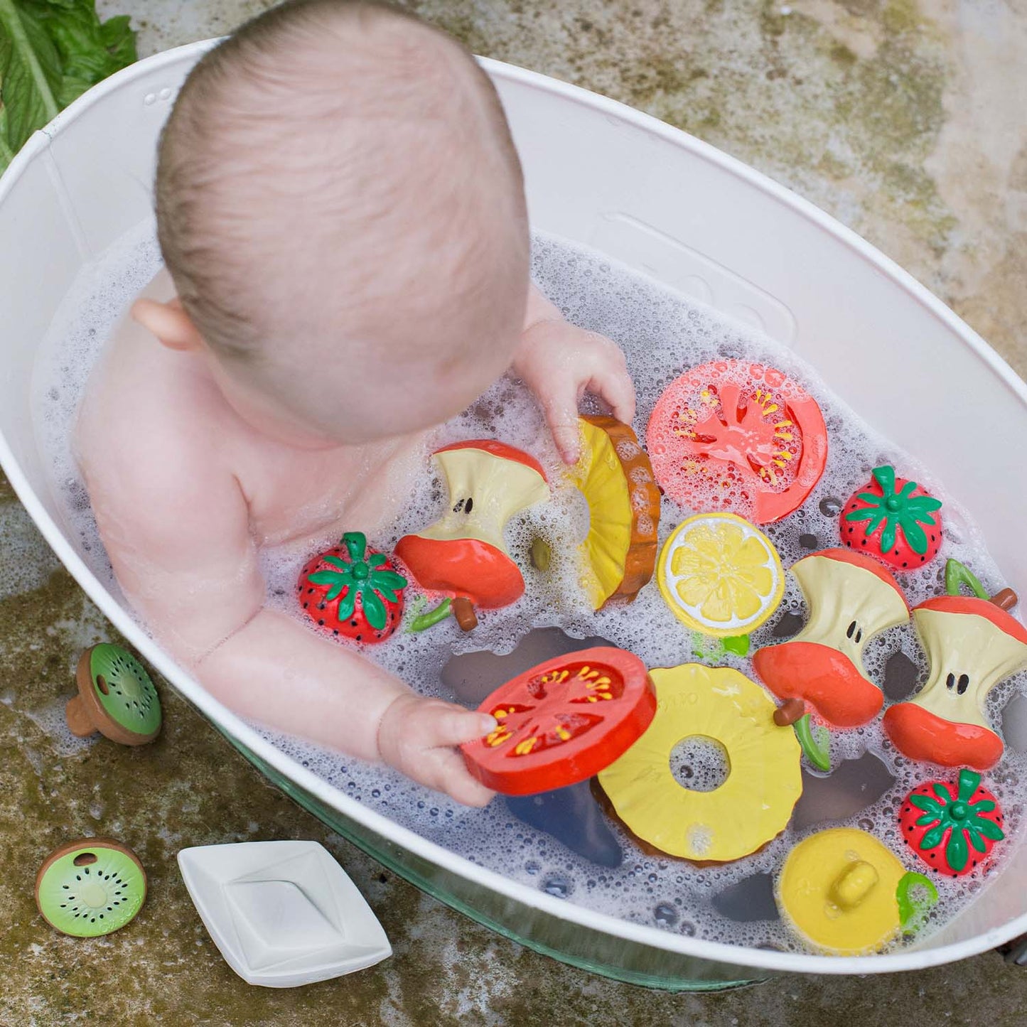 Oli & Carol | Wally the Watermelon