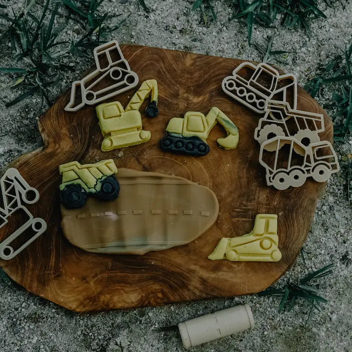 Kinfolk Pantry | Eco Cutter Set - Construction