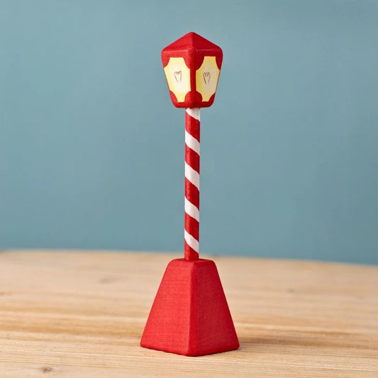 Bumbu | Lamp Post