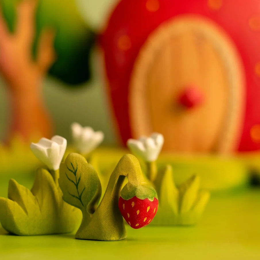 Bumbu | Strawberry Plant