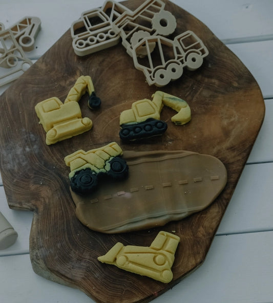 Kinfolk Pantry | Eco Cutter Set - Construction