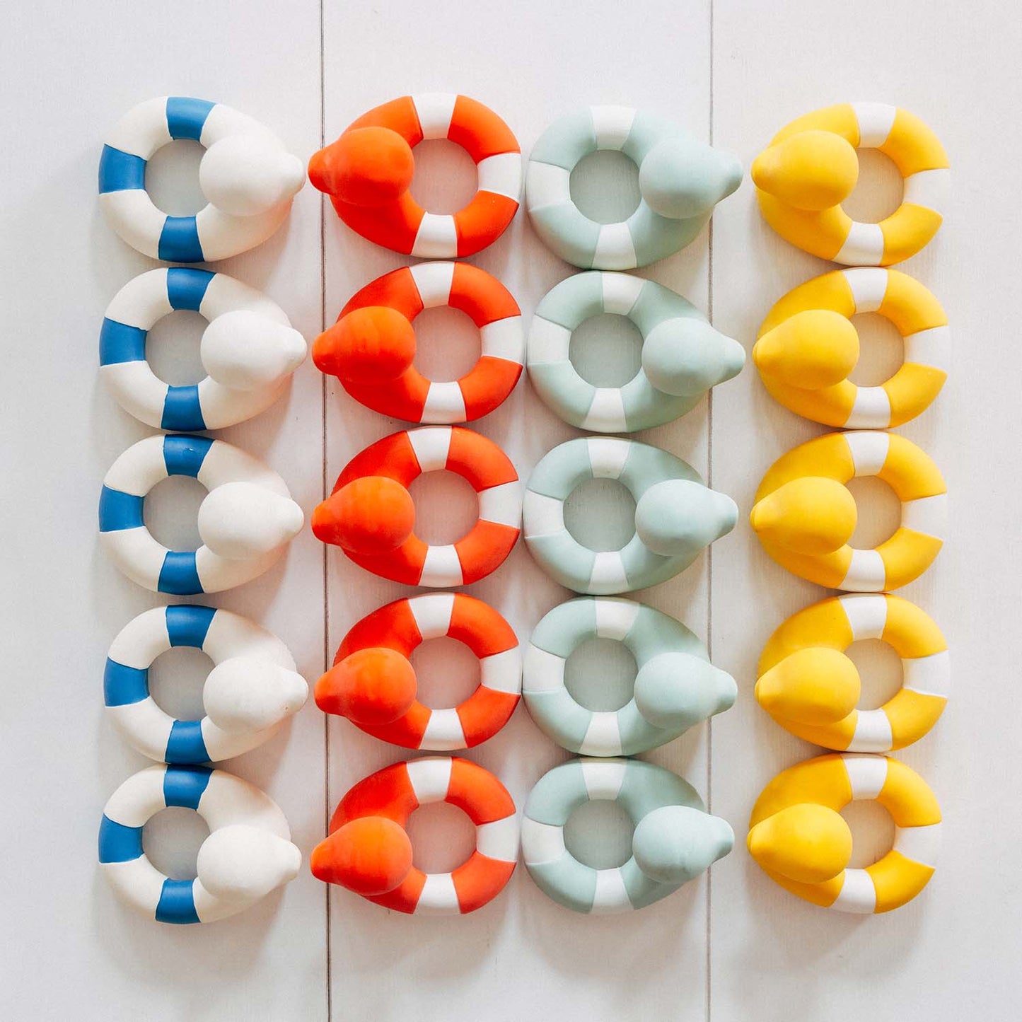 Oli & Carol | Floatie Duck (various)