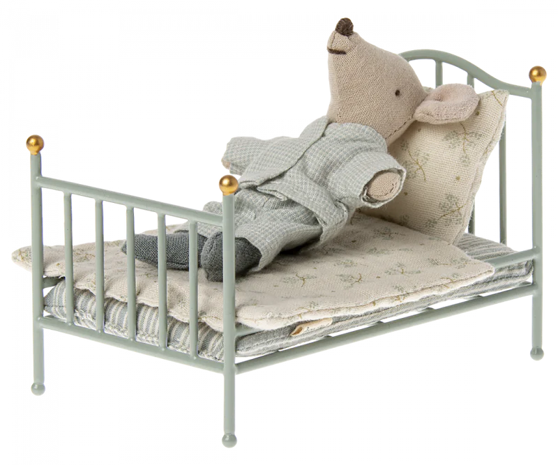 Maileg | Vintage Mouse Bed