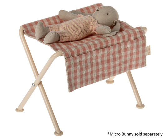 Maileg | Micro Nursery Table