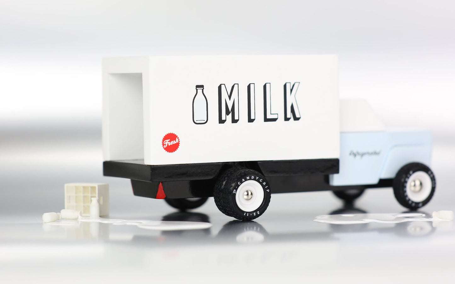 Candylab | Milk Truck