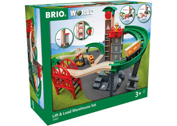 BRIO | Lift and Load Warehouse Set 32  pcs