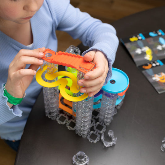 Fat Brain Toys | Trestle Tracks (Starter)